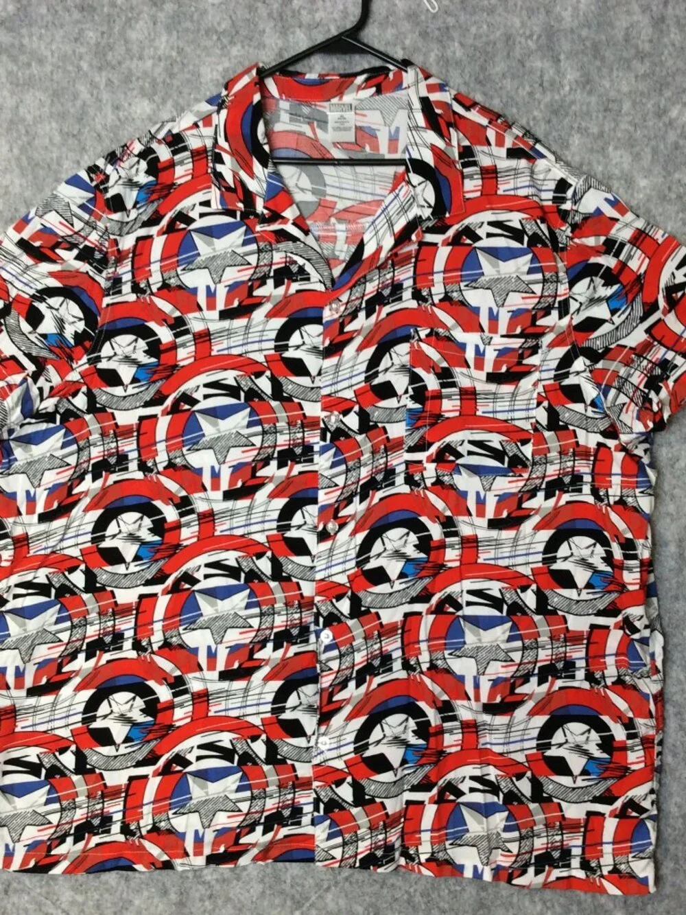 Marvel Captain America Shield Button Up Shirt Men’s 3XL Red Blue Star All Over